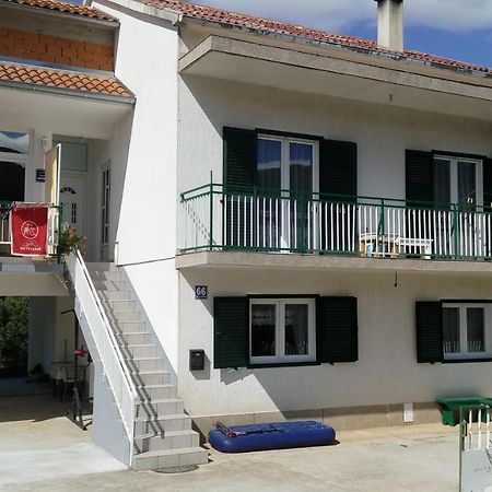 Apartments Tinka Grebastica Luaran gambar